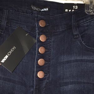 Fashion nova jeans